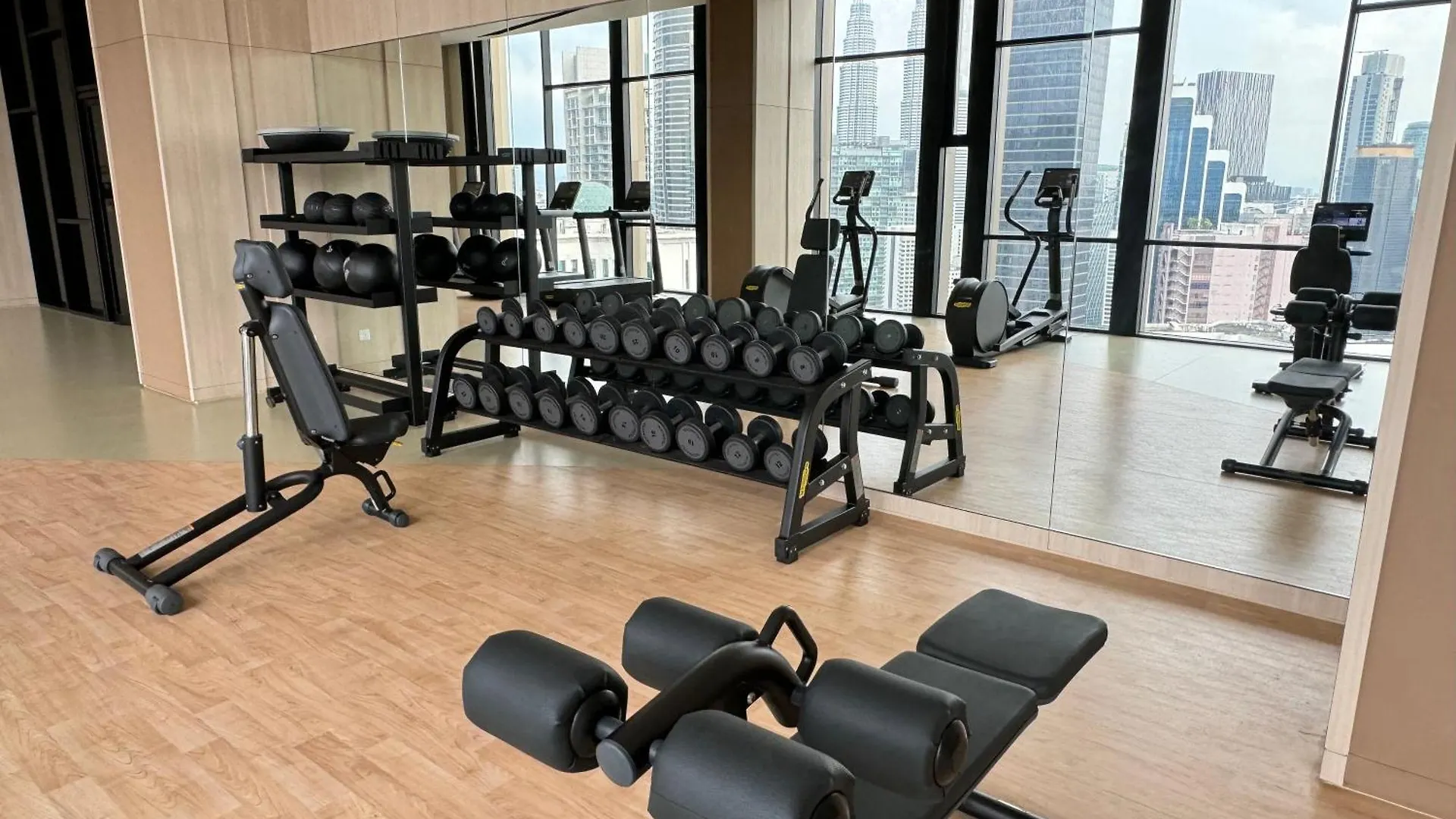 Axon Residence Kuala Lumpur By Cherry Homes Klcc Pavilion 0*,