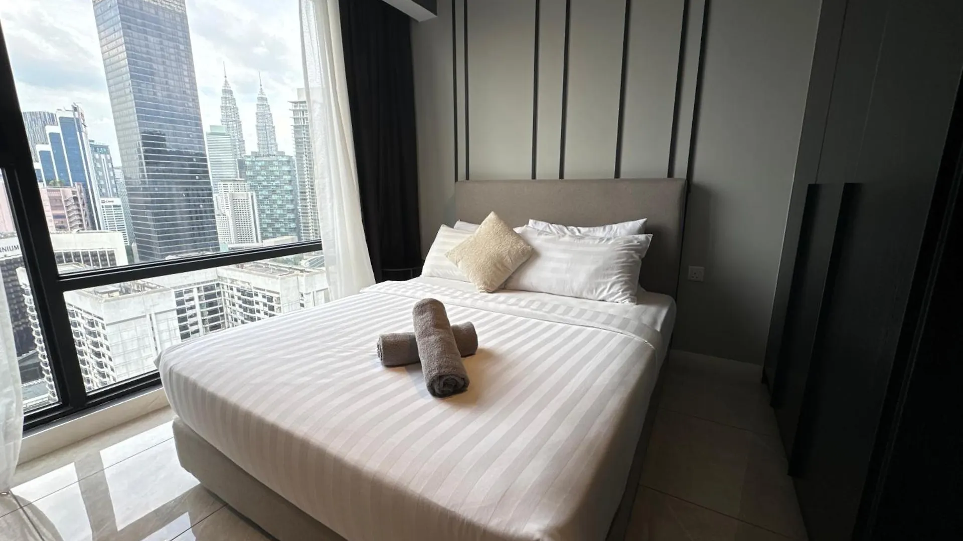 Axon Residence Kuala Lumpur By Cherry Homes Klcc Pavilion Apartment